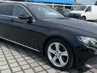 Gebraucht Mercedes E220 Avantgarde 194 PS (142 kW) 2016 Obsidianschwarz Kombi