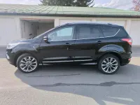 Gebraucht Ford Kuga Vignale 242 PS (177 kW) 2018 Schwarz SUV