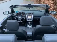 Używany VW Eos 140 KM (102 kW) 2011 Srebrny Kabriolet