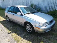 Gebraucht Volvo V40 122 PS (89 kW) 2003 Silber Kombi