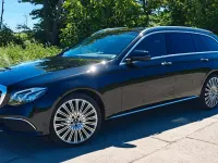 Gebraucht Mercedes E220 194 PS (142 kW) 2019 Schwarz Kombi