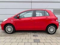 Gebraucht Toyota Yaris 99 PS (72 kW) 2012 Rot Kleinwagen
