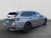 Gebraucht VW Passat R-line 272 PS (200 kW) 2025 Grau Kombi