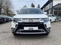 Gebraucht Mitsubishi Outlander Active 150 PS (110 kW) 2020 Weiß SUV