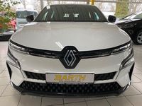 Gebraucht Renault Megane E-Tech Techno 96 kW (131 PS) 2022 Weiß Limousine