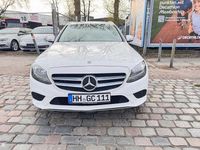 Gebraucht Mercedes C220 194 PS (142 kW) 2019 Weiß Kombi