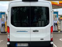 Gebraucht Ford Transit 197 kW (269 PS) 2023 Weiß Limousine
