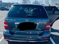 Gebraucht Mercedes ML350 231 PS (169 kW) 2010 Grau SUV