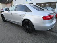 Gebraucht Audi A4 170 PS (125 kW) 2012 Silber metallic Limousine