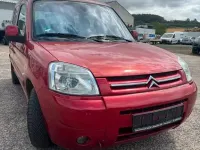 Gebraucht Citroën Berlingo 90 PS (66 kW) 2008 Rot Van / Kleinbus