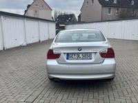 Gebraucht BMW 318 143 PS (105 kW) 2008 Limousine