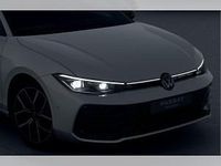 Neu VW Passat R 177 PS (130 kW) 2025 Pure white Kombi