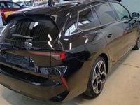 Gebraucht Opel Astra Ultimate 131 PS (96 kW) 2024 Lackierung schwarz perla nera/ Kombi