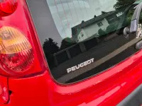 Gebraucht Peugeot 107 50 PS (36 kW) 2008 Rot Kleinwagen