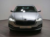 Gebraucht Skoda Octavia Style 150 PS (110 kW) 2020 Brilliantsilber Kombi