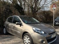 Gebraucht Renault Clio IV 75 PS (55 kW) 2012 Braun Limousine