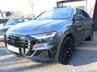 Gebraucht Audi SQ8 Ambiente 507 PS (372 kW) 2024 Daytonagrau perleffekt SUV