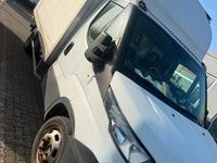 Gebraucht Iveco Daily 150 PS (110 kW) 2017 Weiß Limousine