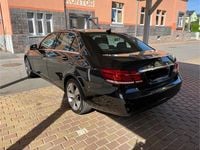 Gebraucht Mercedes E300 231 PS (169 kW) 2015 Schwarz Limousine