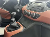 Gebraucht Hyundai i10 Style 87 PS (63 kW) 2018 Braun metallic Kleinwagen