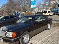 Gebraucht Mercedes 230 132 PS (97 kW) 1990 Braun Coupé