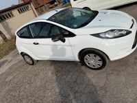 Gebraucht Ford Fiesta 60 PS (44 kW) 2009 Weiß Kleinwagen
