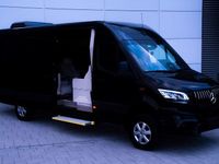 Gebraucht Mercedes Sprinter 190 PS (139 kW) 2025 Schwarz Van