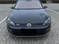 Gebraucht VW e-Golf 100 kW (136 PS) 2020 Schwarz Kleinwagen