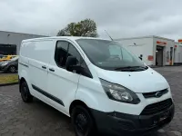 Gebraucht Ford Transit Custom 100 PS (73 kW) 2013 Weiß Van / Kleinbus
