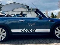 Gebraucht Mini Cooper Cabriolet 122 PS (89 kW) 2010 Blau Cabrio