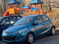 Gebraucht Mazda 2 Center-Line 75 PS (55 kW) 2011 Blau Kleinwagen