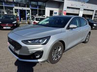 Gebraucht Ford Focus Titanium 125 PS (91 kW) 2023 Silber Limousine