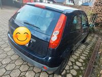 Gebraucht Ford Fiesta 60 PS (44 kW) 2006 Blau Kleinwagen