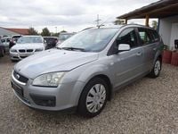 Gebraucht Ford Focus Ghia 116 PS (85 kW) 2005 Grau Kombi