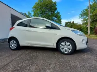 Gebraucht Ford Ka Cool & Sound Edition 69 PS (50 kW) 2016 Weiß Kleinwagen