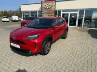Gebraucht Toyota Yaris Connect Style 116 PS (85 kW) 2022 Karminarot metallic Kleinwagen