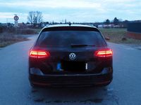Gebraucht VW Passat 150 PS (110 kW) 2018 Schwarz Kombi