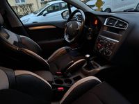 Gebraucht Citroën C4 SELECTION 120 PS (88 kW) 2012 Grau Limousine