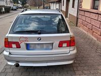 Gebraucht BMW 520 170 PS (125 kW) 2000 Silber Kombi
