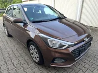 Gebraucht Hyundai i20 Active 84 PS (61 kW) 2019 Braun Kleinwagen