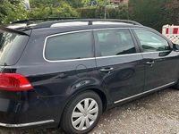 Gebraucht VW Passat 140 PS (102 kW) 2011 Schwarz Kombi