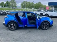Gebraucht Peugeot e-2008 Allure 100 kW (136 PS) 2022 Blau SUV