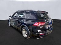 Gebraucht VW Tiguan Allspace R-line 199 PS (146 kW) 2021 Deep black perleffekt SUV