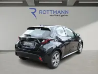 Nowe Mazda 2 Exclusive-Line 116 KM (85 kW) 2025 Czarny Sedan/Limuzyna