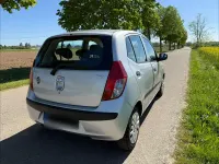 Gebraucht Hyundai i10 Classic 67 PS (49 kW) 2009 Silber Kleinwagen