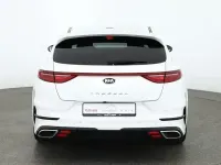Używany Kia ProCeed GT 204 KM (150 kW) 2019 Biały Kombi