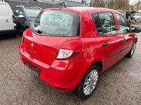 Gebraucht Renault Clio IV 75 PS (55 kW) 2012 Rot Kleinwagen