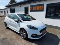 Gebraucht Ford Fiesta ST 200 PS (147 kW) 2019 Weiß Kleinwagen