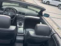 Gebraucht BMW 325 Cabriolet 192 PS (141 kW) 2003 Schwarz Cabrio