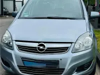 Gebraucht Opel Zafira Sport 150 PS (110 kW) 2010 Rot Van / Kleinbus
